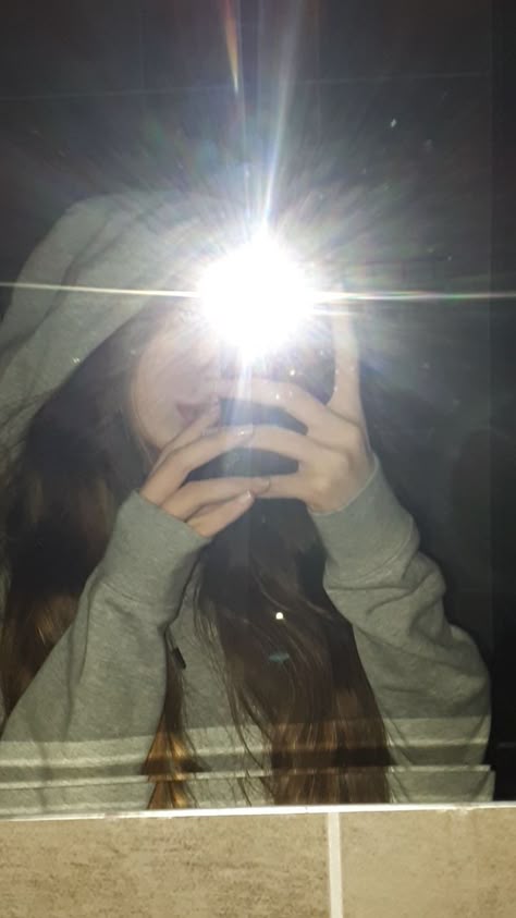 <em>Nathalia L.</em>